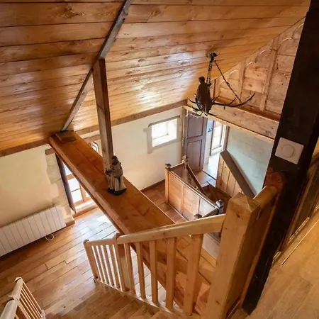 In A Damigny Manor In Normandy Saint-Martin-des-Entrées