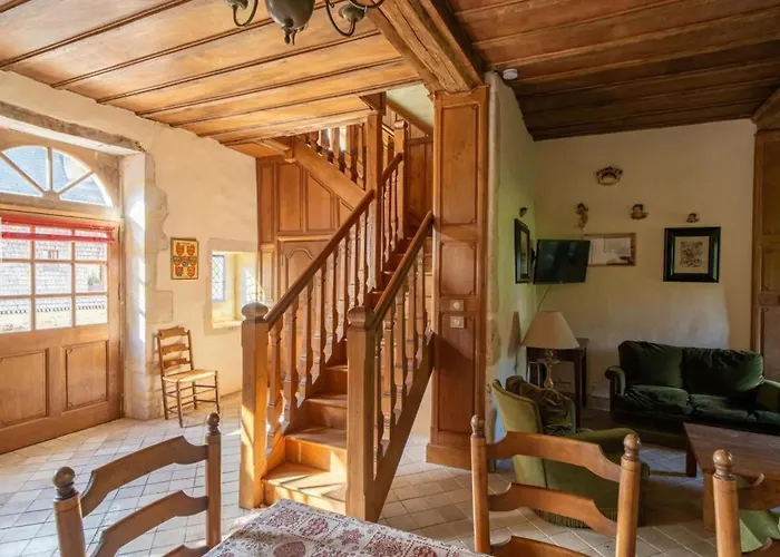 In A Damigny Manor In Normandy בית נופש