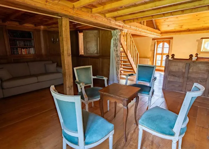 בית נופש In A Damigny Manor In Normandy