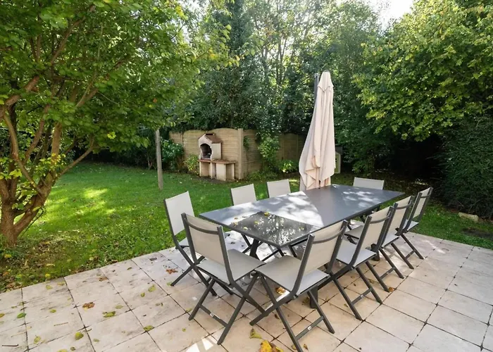 In A Damigny Manor In Normandy בית נופש Saint-Martin-des-Entrées